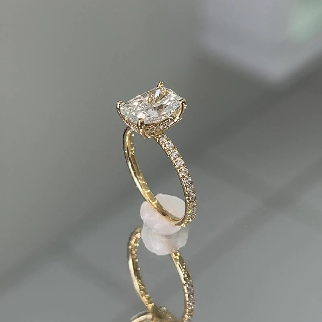 Kussensnijding Diamant Witte Sterling Zilveren Geelgoud Verborgen Halo Verlovingsring