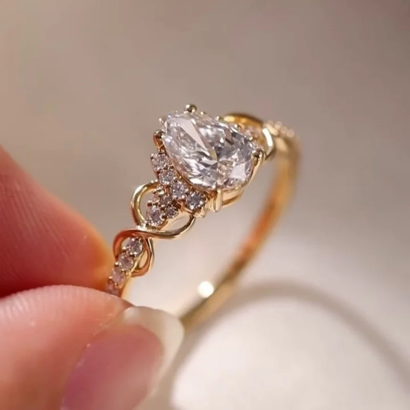 Peervormige Diamantwit sterling zilveren geelgouden verlovingsring